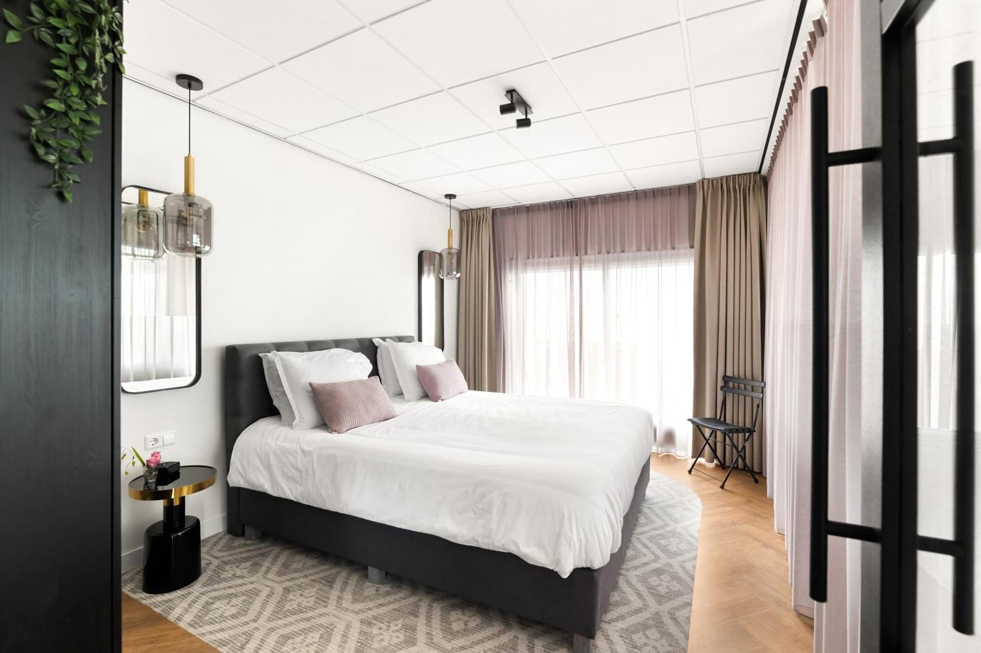 Suites Aan Zee 블리싱겐 외부 사진
