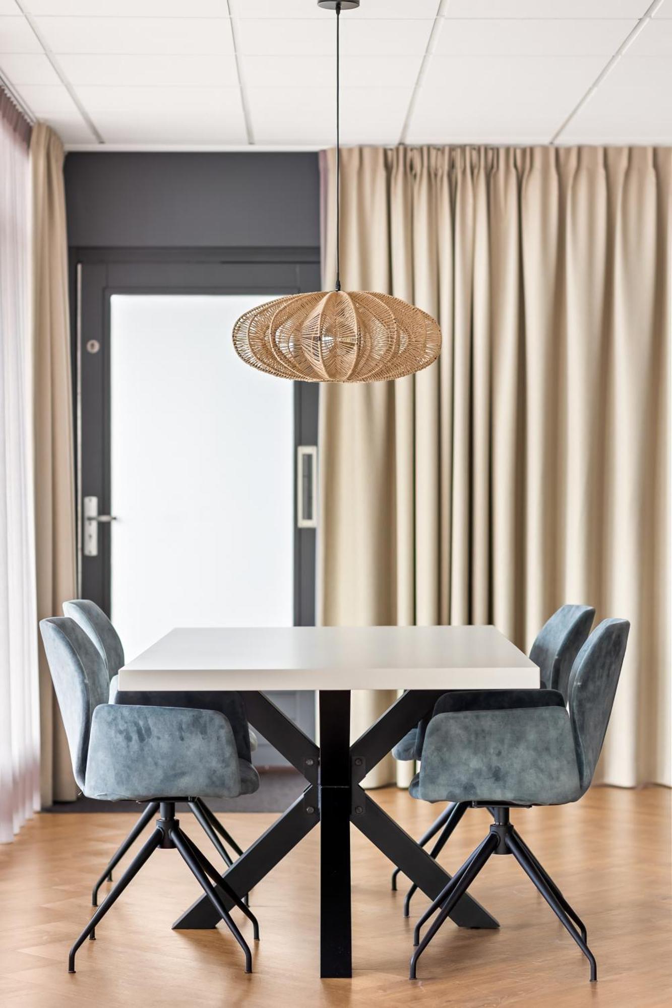 Suites Aan Zee 블리싱겐 외부 사진