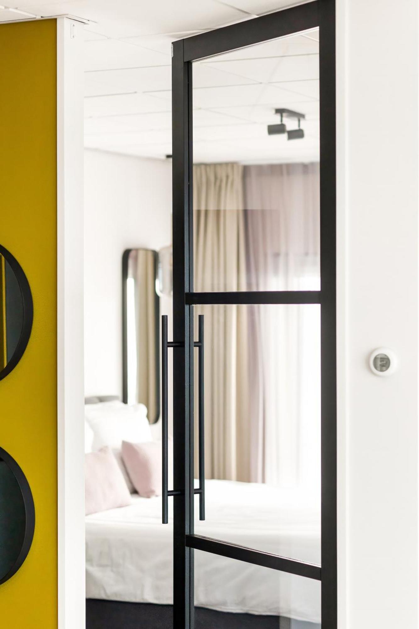 Suites Aan Zee 블리싱겐 외부 사진